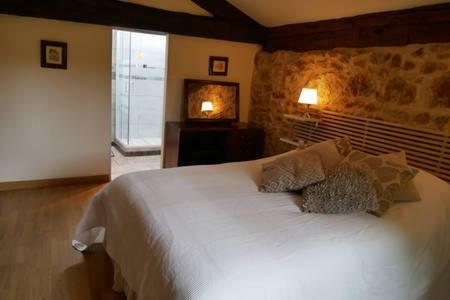 Chez Daisy Villa Montbron Bagian luar foto