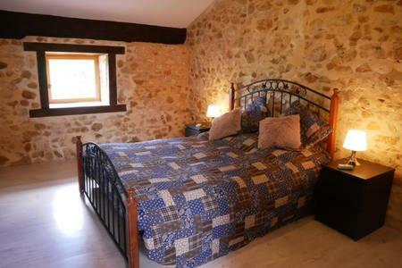 Chez Daisy Villa Montbron Bagian luar foto
